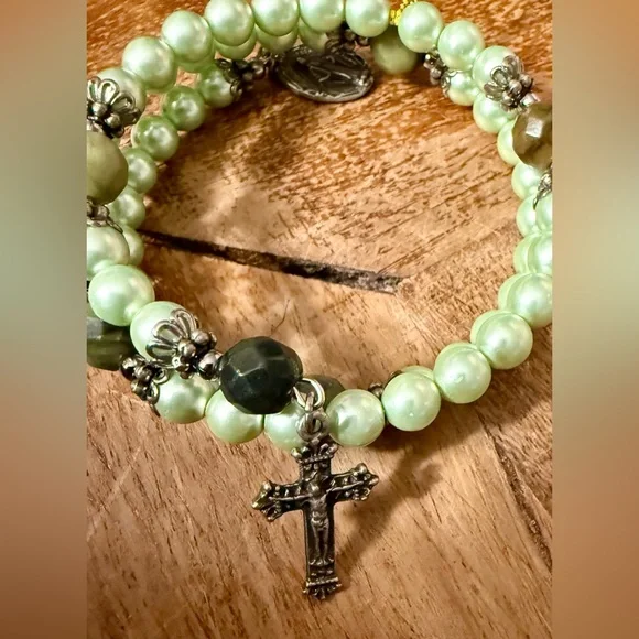 NWT Green Connemara Marble Faux Pearl Coil Rosary Bracelet, Made in Ireland, QVC - Picture 5 of 11
